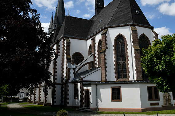 In der Pfarrkirche St. Martin in Bad Lippspringe wurde am Sonntag der Radiogottesdienst gefeiert. (Foto: Bernhard Bauer))